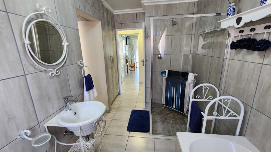 3 Bedroom Property for Sale in Seemeeu Park Western Cape